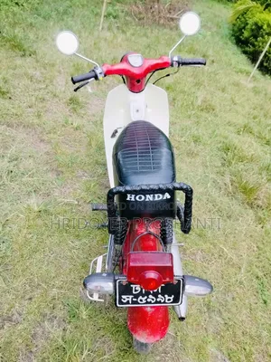 Honda 1988 Red