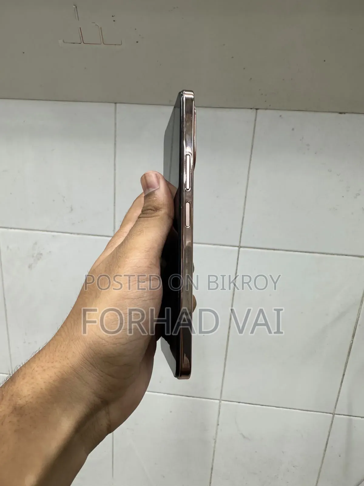 New Vivo Y28 128 GB Rose Gold