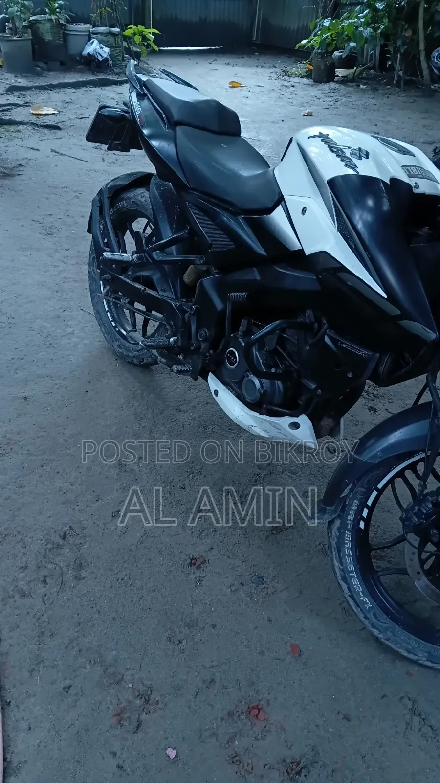 Bajaj Pulsar NS 160 2020 White