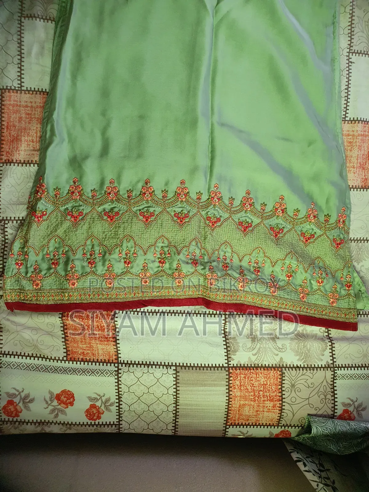 সিল্ক থ্রি পিস