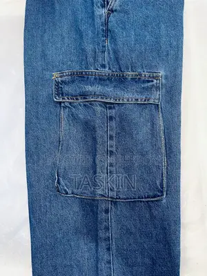 Men’s Baggy Cargo (6 Pockets) Jeans