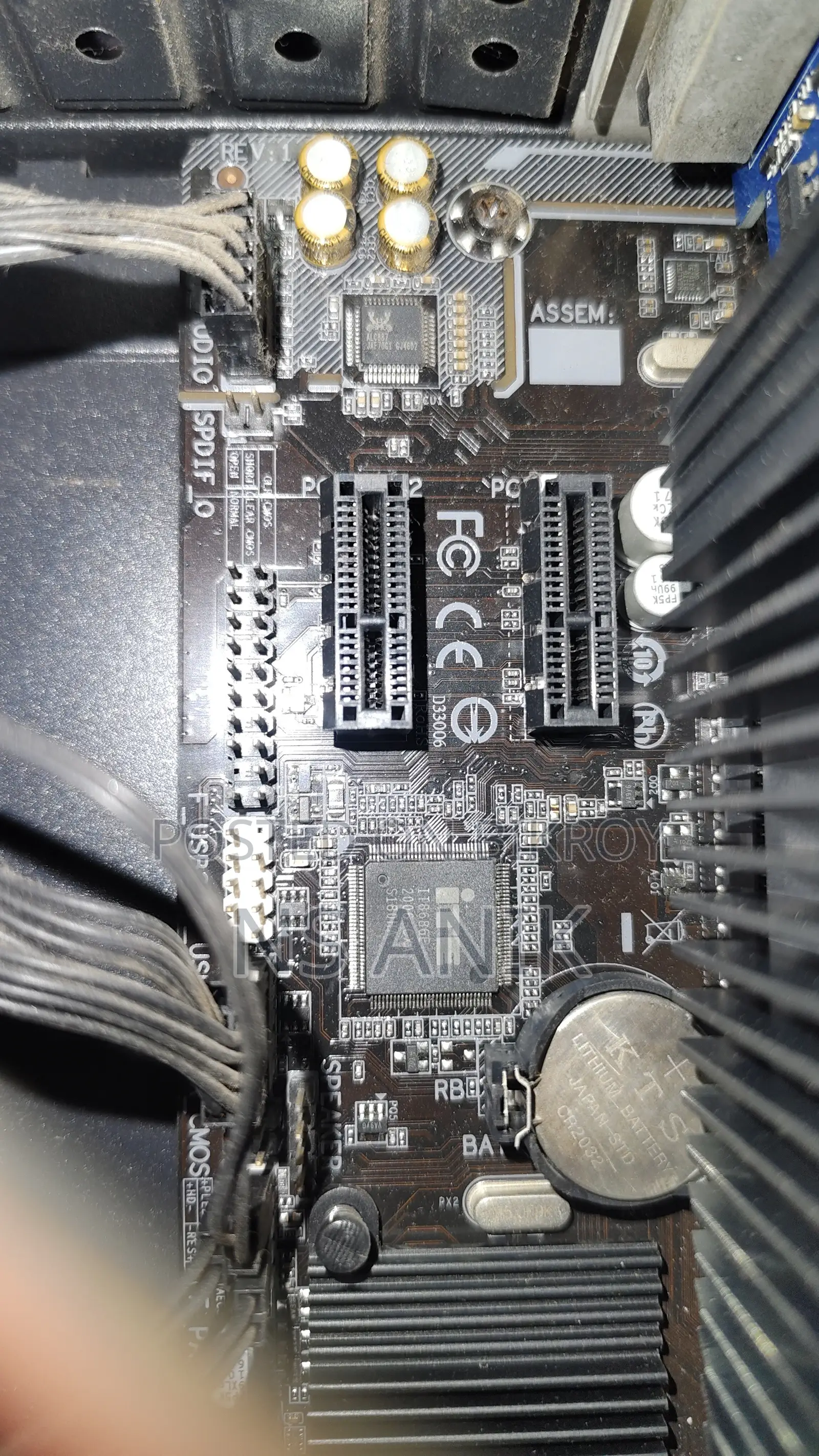 Processor - Ryzen 5 3500x, Motherboard - Gigabyte A320m-S2h