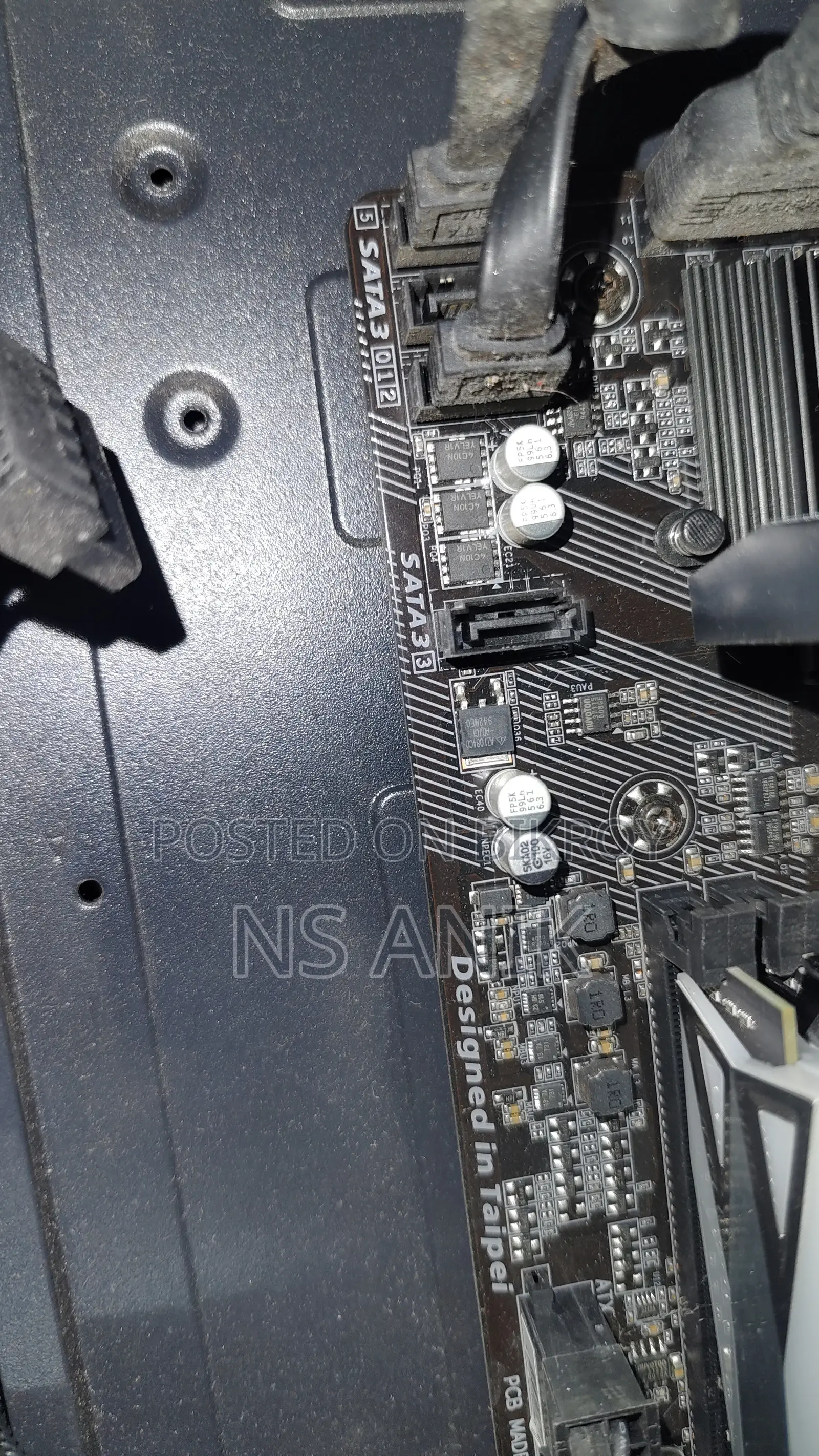 Processor - Ryzen 5 3500x, Motherboard - Gigabyte A320m-S2h