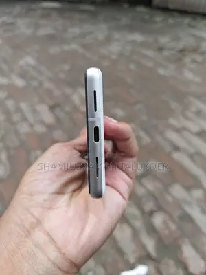 গুগল পিক্সেল ৭ ১২৮ জিবি হোয়াইট