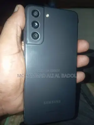 স্যামসাং গ্যালাক্সি এস২১ ৫জি ১২৮ জিবি ব্ল্যাক
