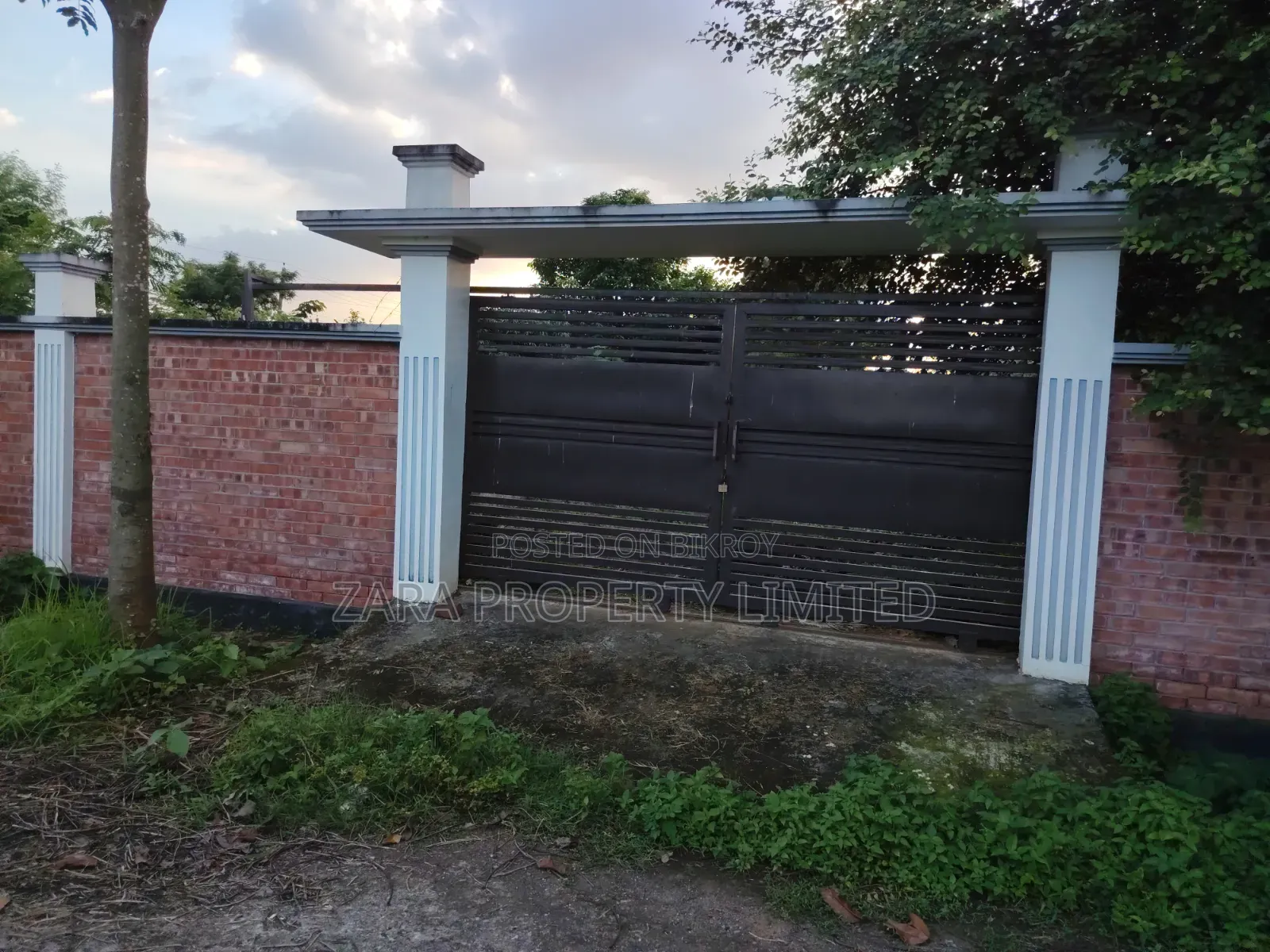 ৩ কাঠা ১৫ নং সেক্টরে বিক্রয় জরুরি ভিত্তিে