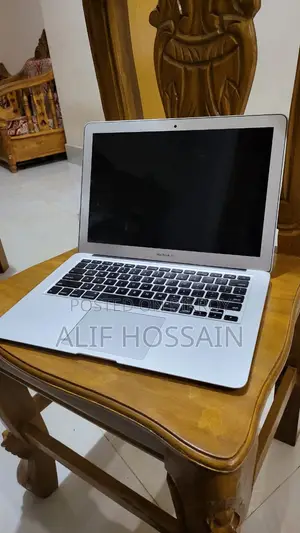 Laptop Apple MacBook Air 8GB Intel Core i5 SSD 128GB