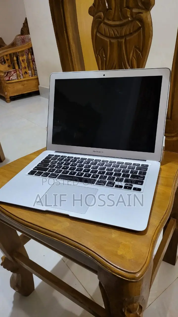 Laptop Apple MacBook Air 8GB Intel Core i5 SSD 128GB
