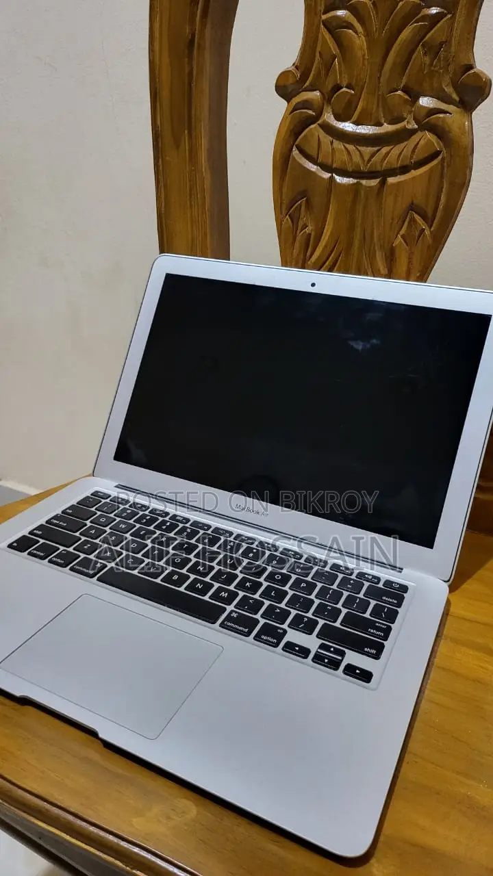 Laptop Apple MacBook Air 8GB Intel Core i5 SSD 128GB