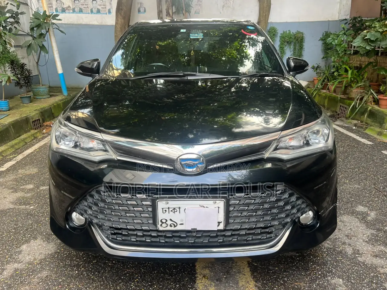 Toyota Corolla Fielder 2017 Black