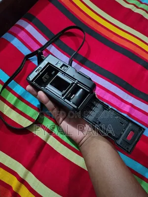 Yashica Mf - 2 for use or collection