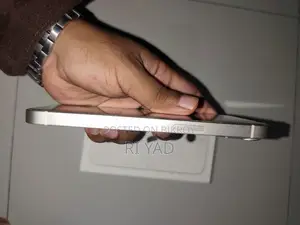 Apple iPhone 13 128 GB White
