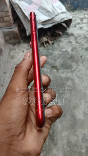 Apple iPhone XR 256 GB Red