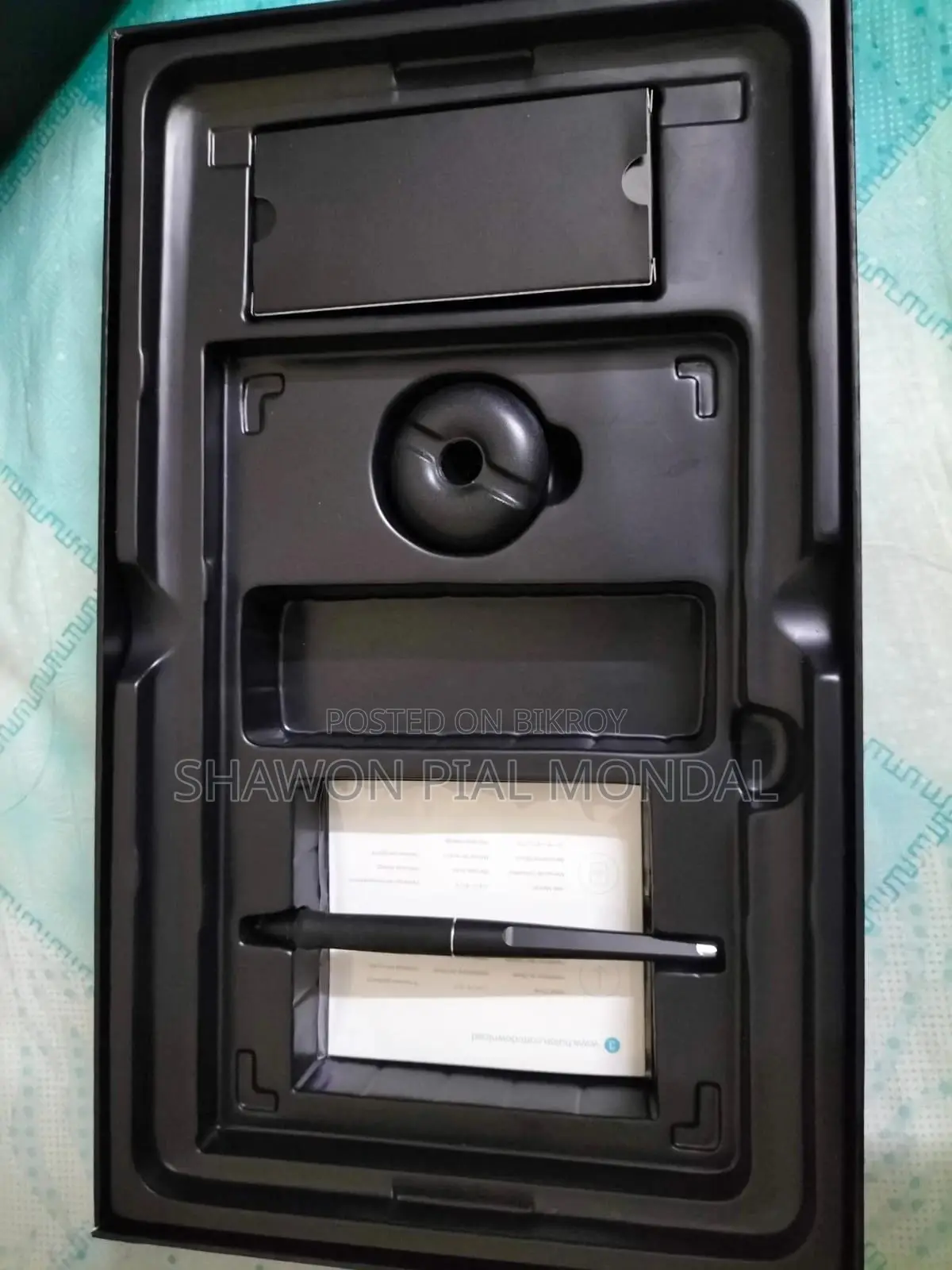 ট্যাবলেট ৪ জিবি কালো