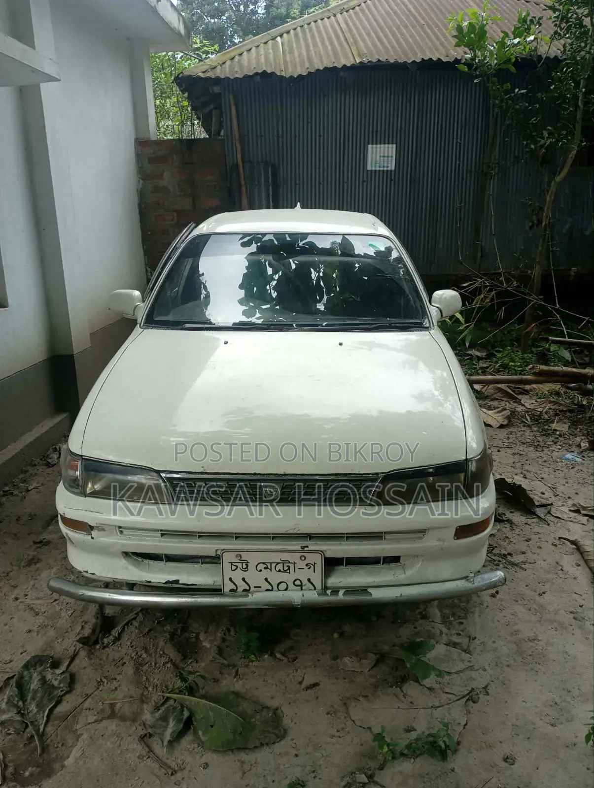 Toyota Corolla 1991 White