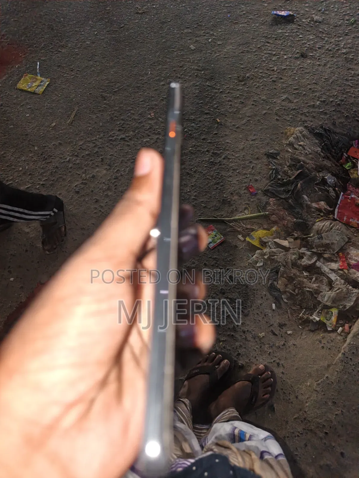 টেকনো ক্যামন ৪০ প্রো ৪জি ২৫৬ জিবি গ্রাফাইট