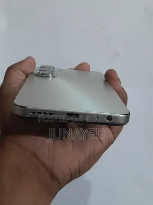 Infinix Hot 60i 128 GB White