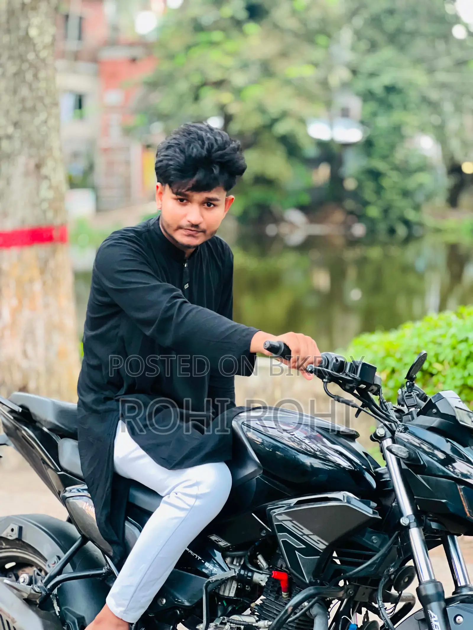 New Hero Xtreme 125R 2026 Black
