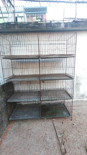 8-compartment pigeon cage for sale.