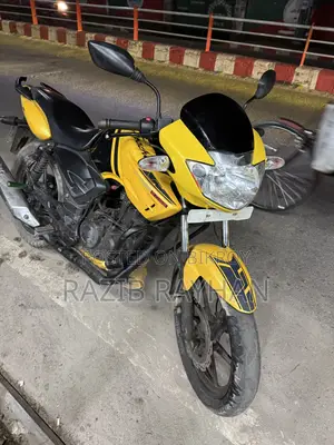 টিভিএস আপাচে আরটিআর ১৬০ ২ভি ২০১৩ ইয়েলো