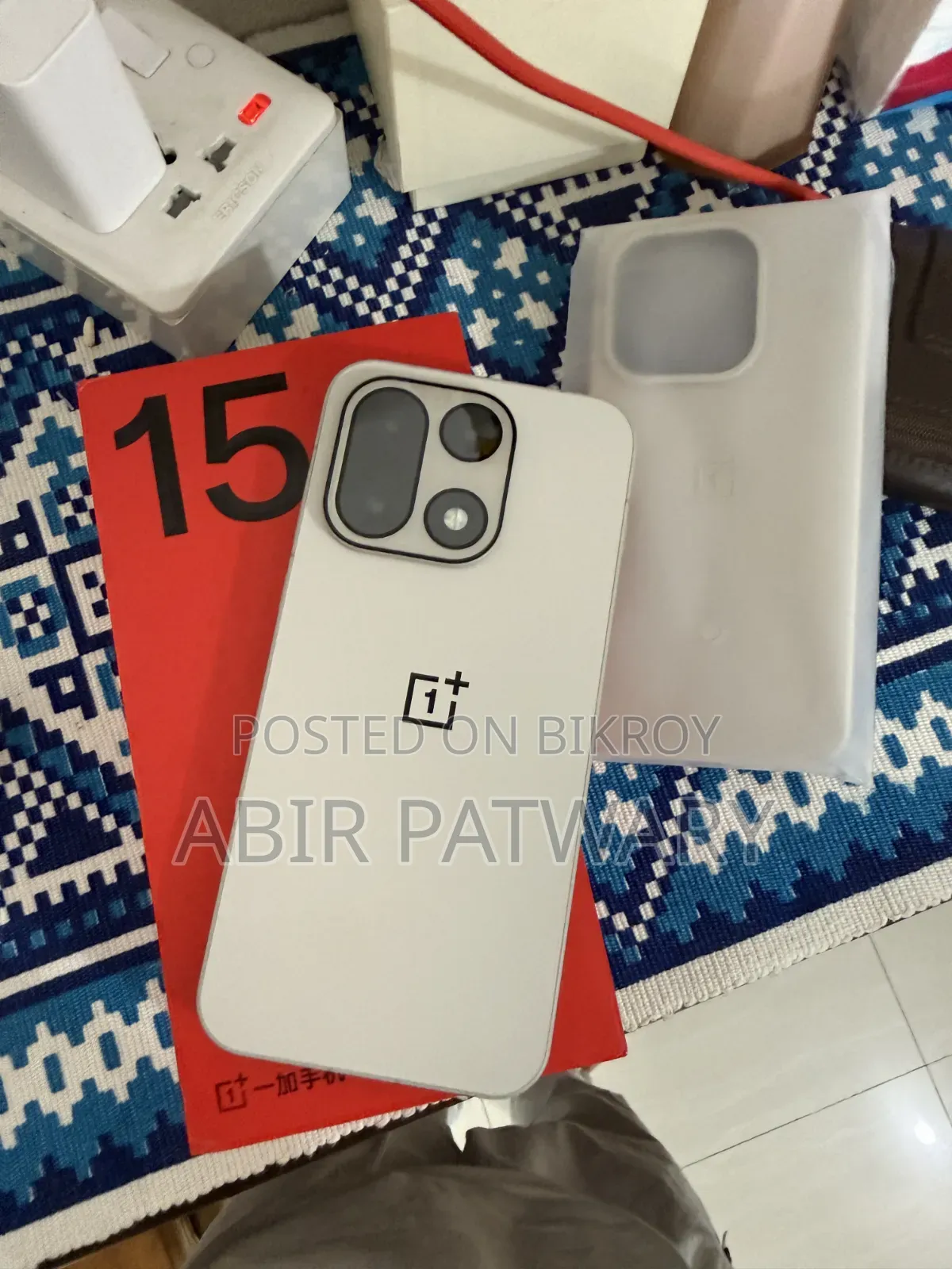 OnePlus 15 256 GB Gray