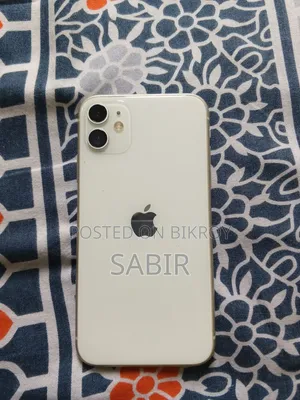 অ্যাপল আইফোন ১১ ৬৪ জিবি হোয়াইট