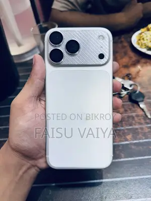 New Apple iPhone 17 Pro Max 256 GB White