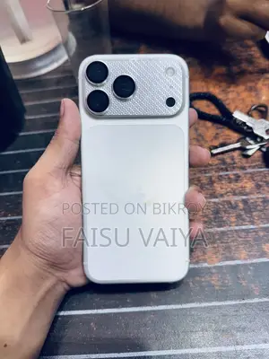 New Apple iPhone 17 Pro Max 256 GB White