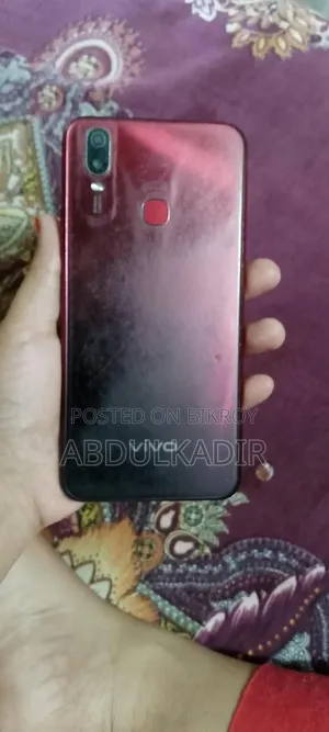 Vivo Y11 ৩২ জিবি রোজ গোল্ড