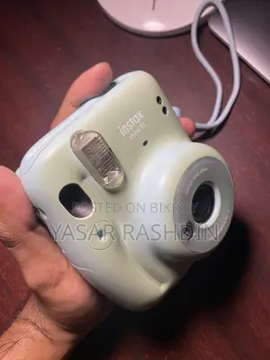 Instax Mini 11 পোলারয়েড ক্যামেরা