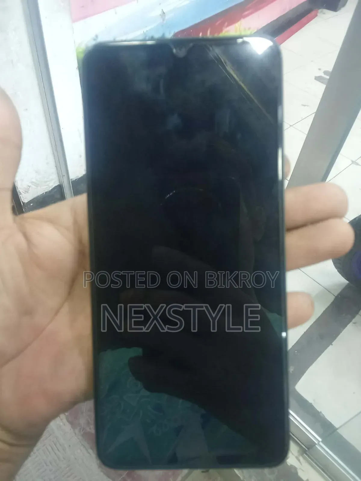 রিয়েলমি সি৬১ ১২৮ জিবি