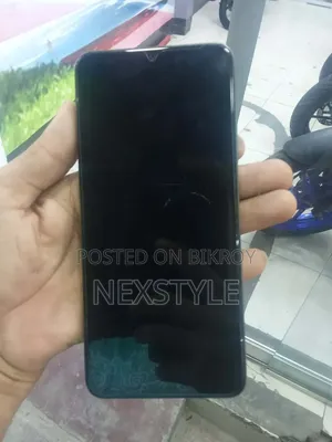 রিয়েলমি সি৬১ ১২৮ জিবি
