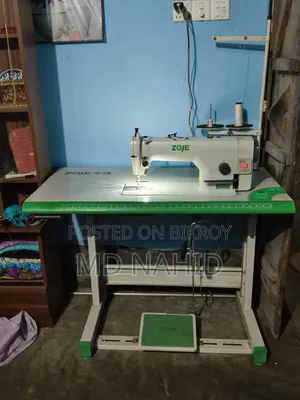 ZOJE Industrial Sewing Machine With Table
