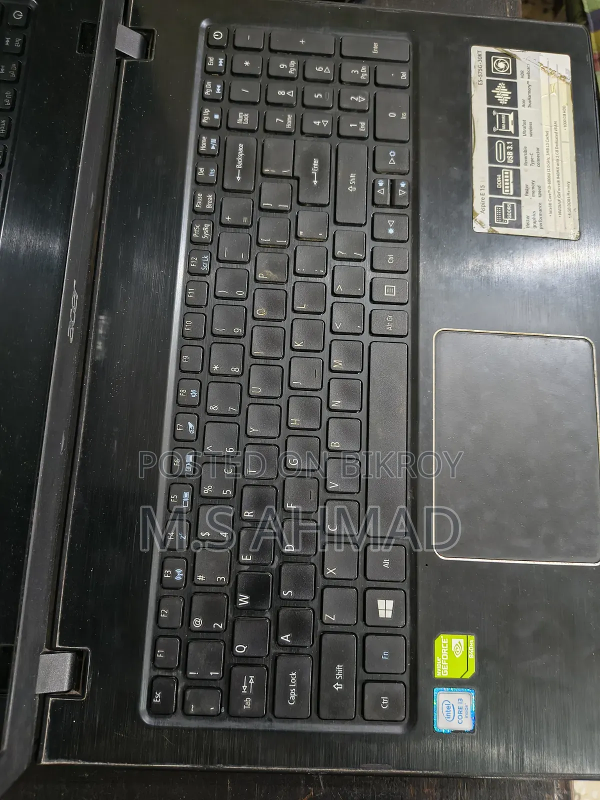 Laptop Acer Aspire 5 4GB Intel Core i3 HDD 1T