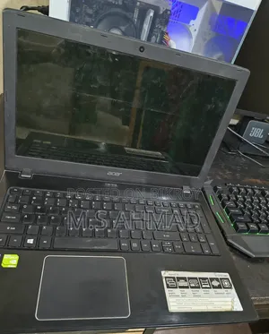 Laptop Acer Aspire 5 4GB Intel Core i3 HDD 1T