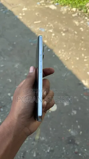Tecno Spark 30 Pro 128 GB