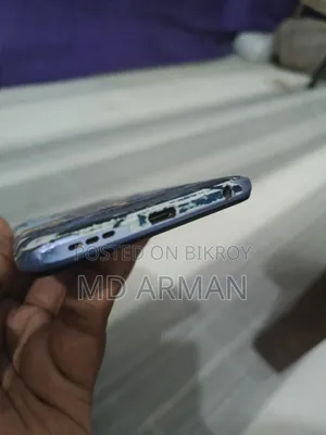 Mobile Phone 128 GB