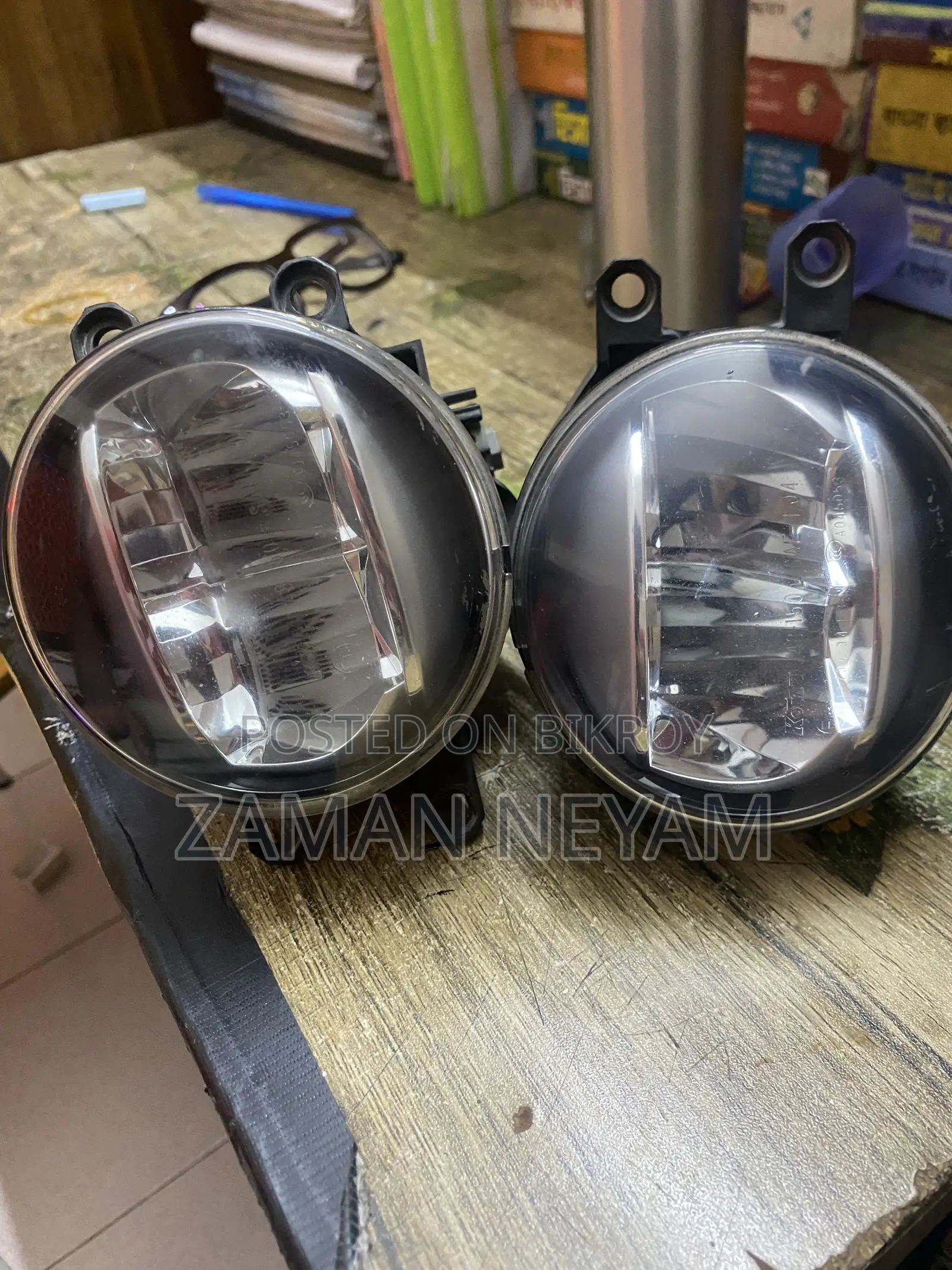 Toyota Harrier Koito Original Foglights
