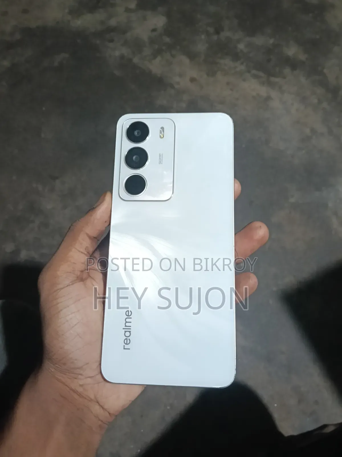 রিয়েলমি সি৭১ ১২৮ জিবি হোয়াইট