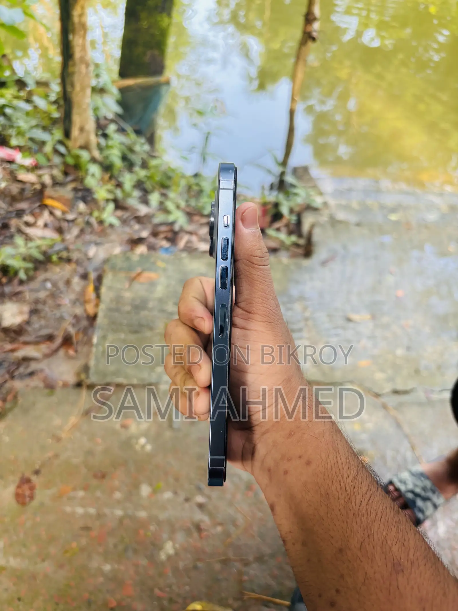 অ্যাপল আইফোন ১৩ প্রো ম্যাক্স ২৫৬ জিবি নীল