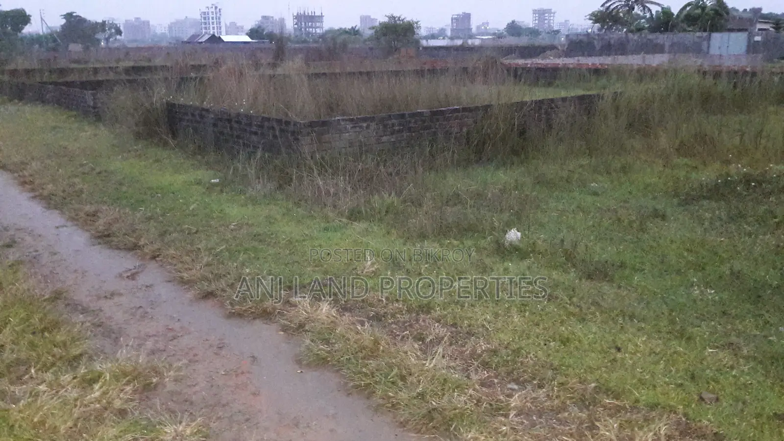 পি-এক্সটেনশন ৯০০ সিরিয়াল ৪-কাঠা প্লট বিক্রি
