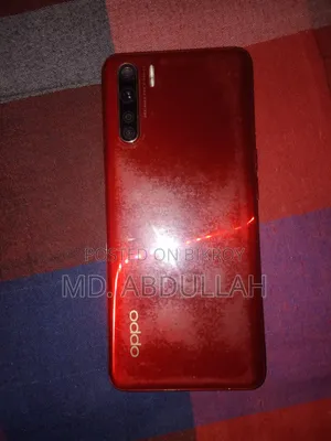অপ্পো এফ১৫ ২৫৬ জিবি লাল