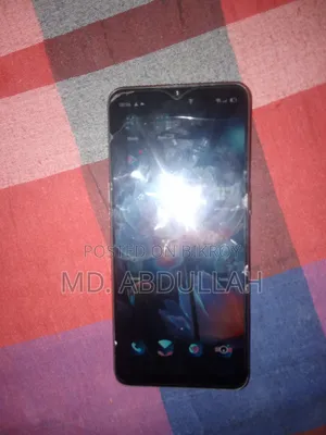 অপ্পো এফ১৫ ২৫৬ জিবি লাল