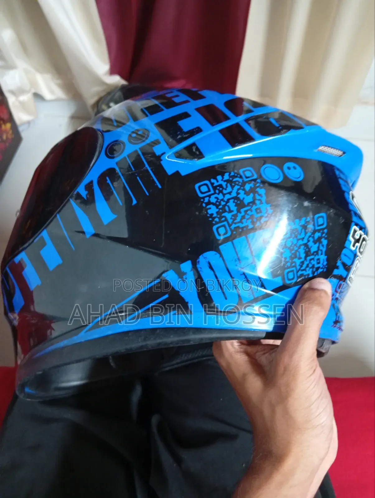 Yohe Blue Graphics Full Face Motorbike Helmet (Used)