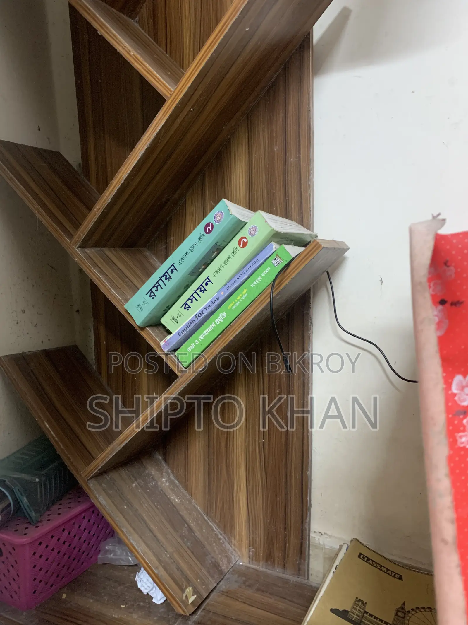 বুকশেলফ ১৫০০ টাকা ফিক্সড, এক্সাম শেষ তাই সেল দিব, ফ্রেশ কন্ডিশন
