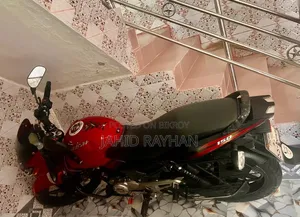 Bajaj Pulsar 150 2012 Red
