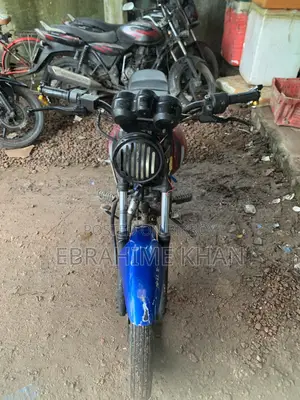 কাওয়াসাকি বাইক ২০২২ কালো