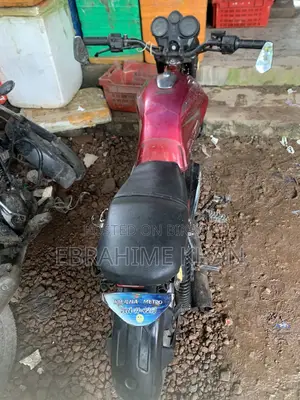কাওয়াসাকি বাইক ২০২২ কালো