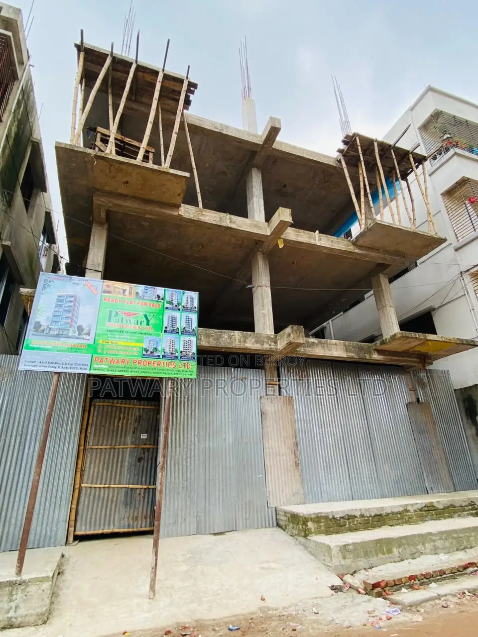 2-Bedroom Apartment in Howlader Bhavan, Mirpur for sale