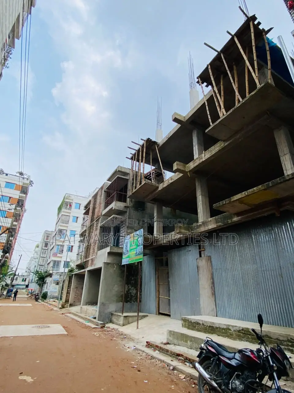 2-Bedroom Apartment in Howlader Bhavan, Mirpur for sale